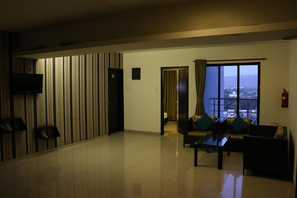 Pallavi A'Vida Navi Mumbai Dış mekan fotoğraf